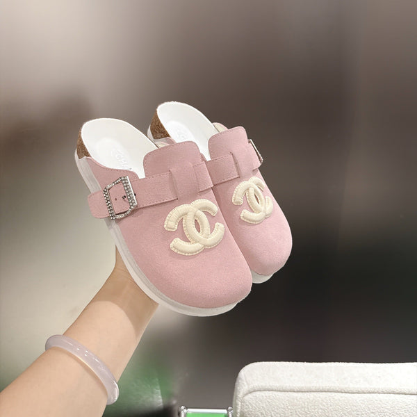 CC Slip-On Mules Crystal Buckle Pink Suede 960363
