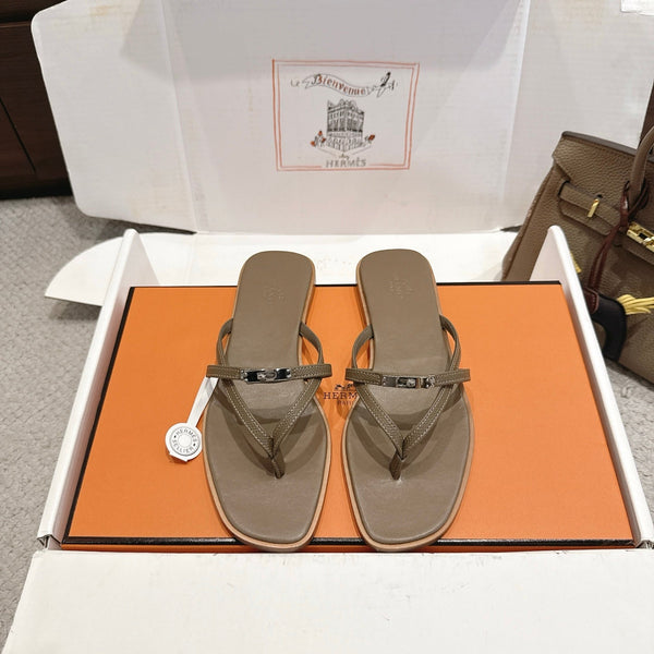 HM Miss Sandal Taupe in Calfskin 959972