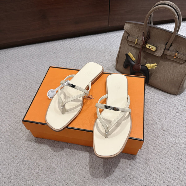 HM Miss Sandal Cream in Calfskin 959971
