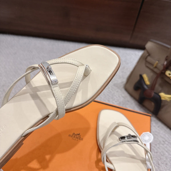 HM Miss Sandal Cream in Calfskin 959971