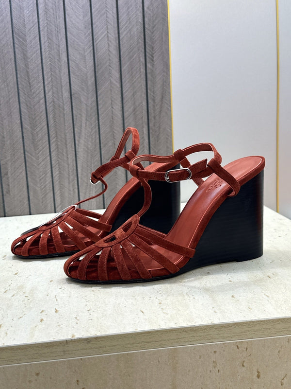 HM Wedge Sandals 10.5CM Dark Brown Suede 959359