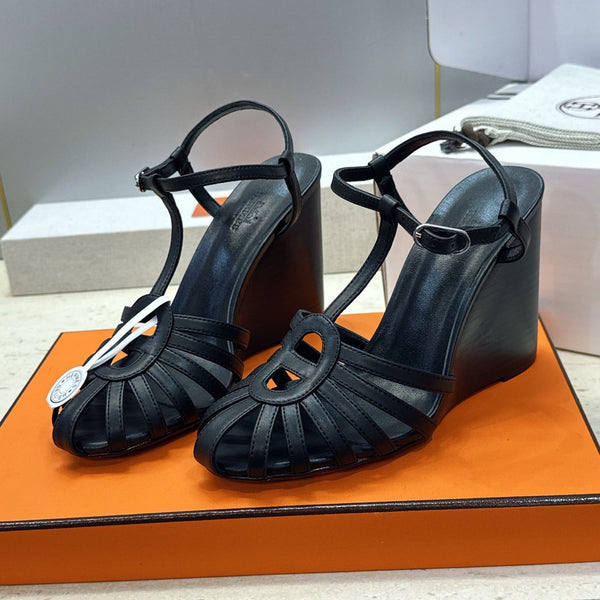HM Wedge Sandals 10.5CM Black Leather 959357
