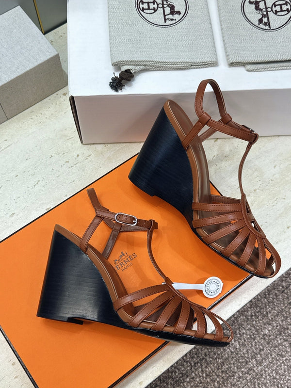 HM Wedge Sandals 10.5CM Brown Leather 959355