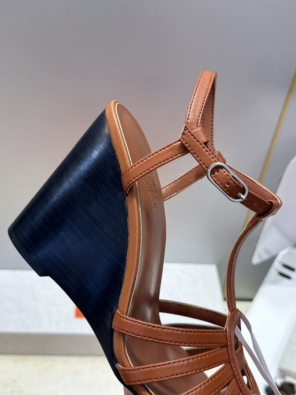 HM Wedge Sandals 10.5CM Brown Leather 959355