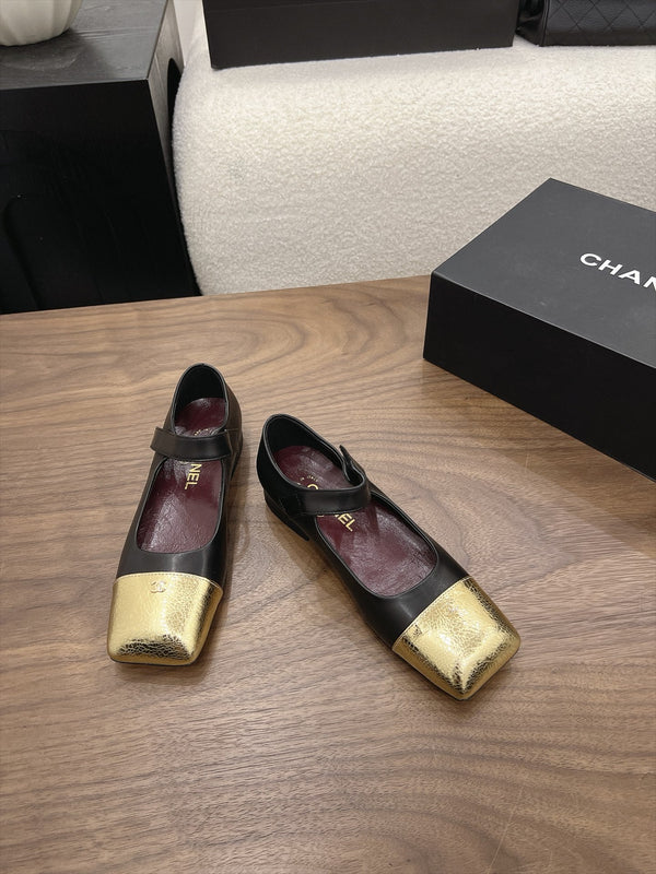 CC Square-Toe Mary Jane Flats Black Gold Lambskin 961513
