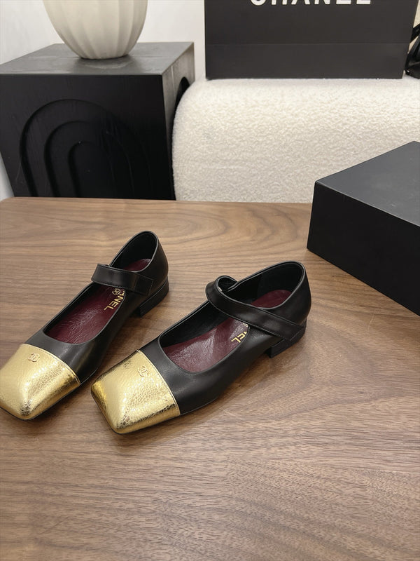 CC Square-Toe Mary Jane Flats Black Gold Lambskin 961513