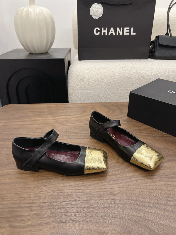 CC Square-Toe Mary Jane Flats Black Gold Lambskin 961513