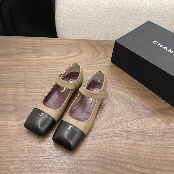 CC Square-Toe Mary Jane Flats Beige Black Lambskin 961512