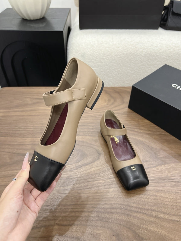 CC Square-Toe Mary Jane Flats Beige Black Lambskin 961512