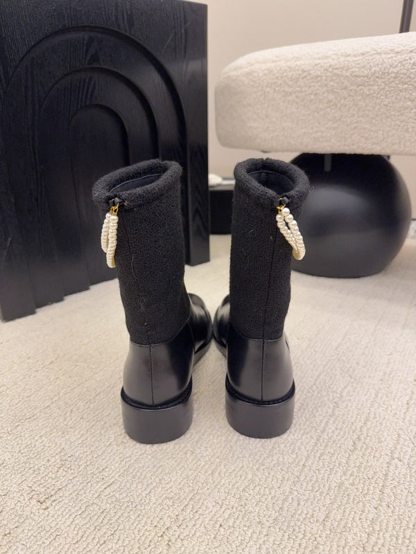CC Mid-Calf Boots 4CM Pearl Chain Gold Charm Black Knit & Leather 961502