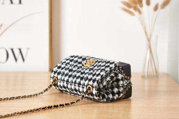CC Flap Bag 20CM Houndstooth Tweed Black White Gold Hardware
