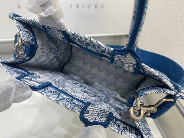 CD Book Tote With Strap Toile de Jouy Floral Garden Embroidery Blue Canvas 164670