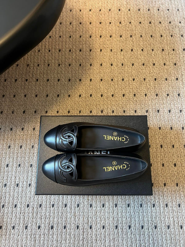 CC Moccasins Logo Black Leather 984300