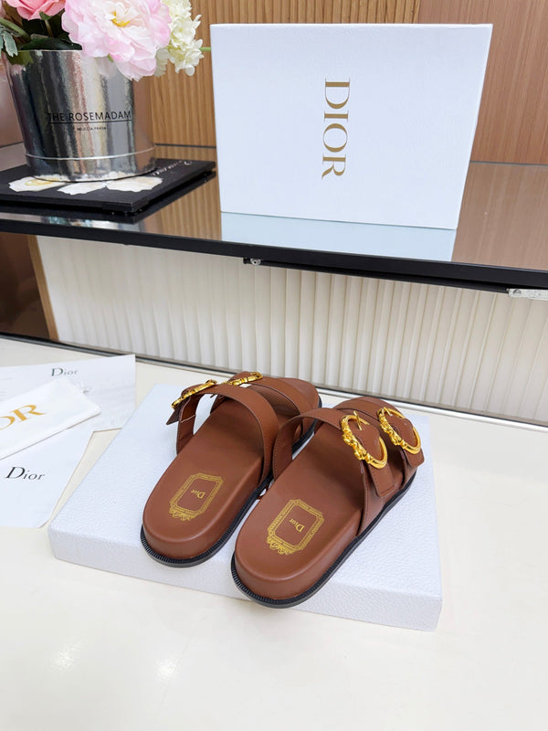 CD Médaillon Buckle Slide Brown Leather 987052