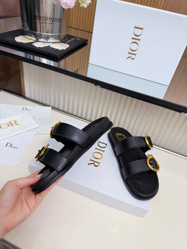 CD Médaillon Buckle Slide Black Leather 987051