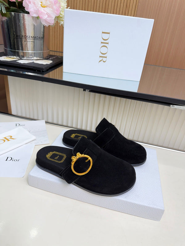 CD Médaillon Buckle Mules Black Suede 987049