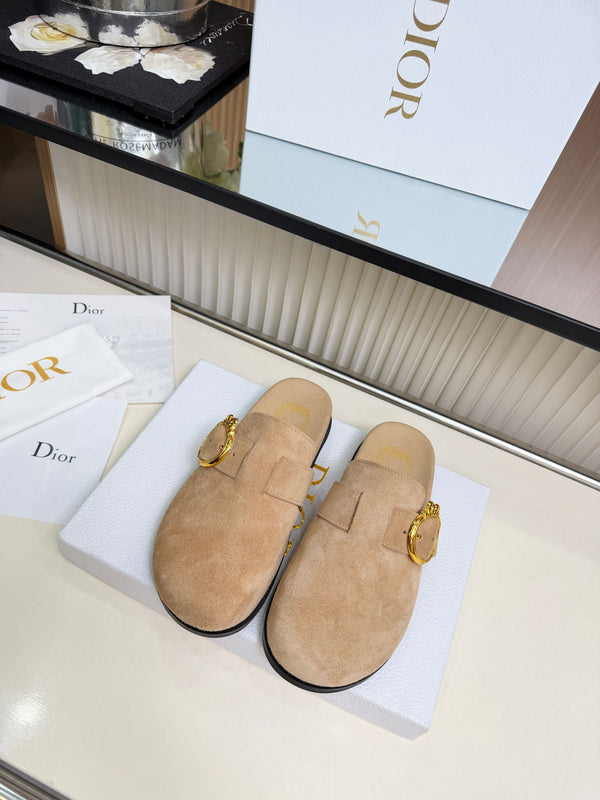 CD Médaillon Buckle Mules Beige Suede 987048