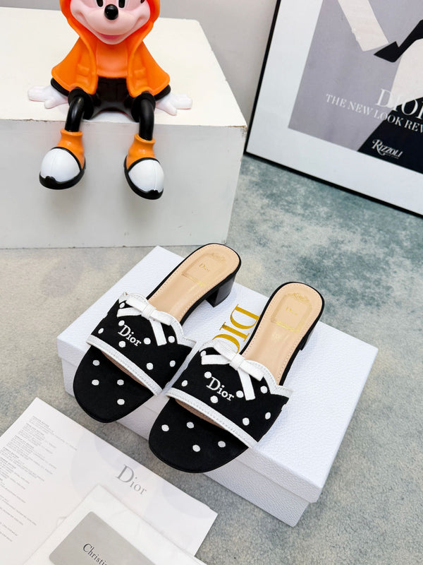 CD Dway Heeled Mules Black Polka Dot Bow 987034