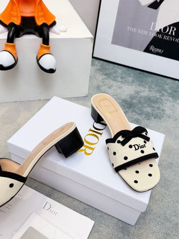 CD Dway Heeled Mules Beige Polka Dot Bow 987033