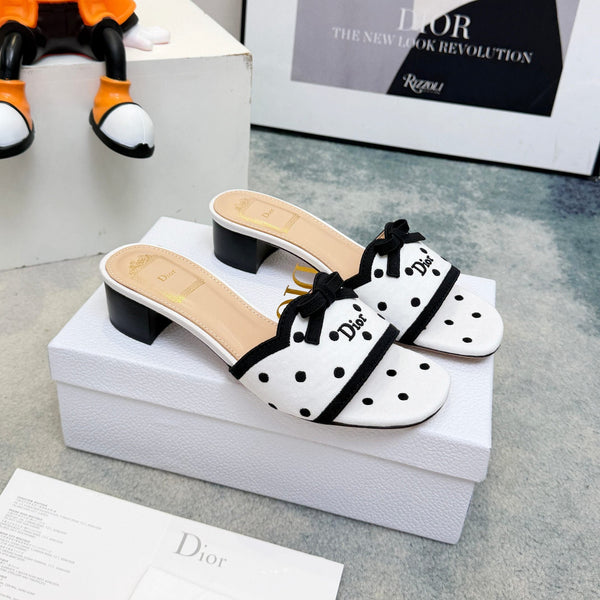 CD Dway Heeled Mules White Polka Dot Bow 987032