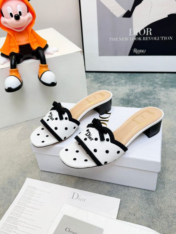 CD Dway Heeled Mules White Polka Dot Bow 987032