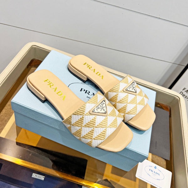 Prad 26s Enameled Metal Triangle Printed Slides White  Beige Leather Cotton 986590