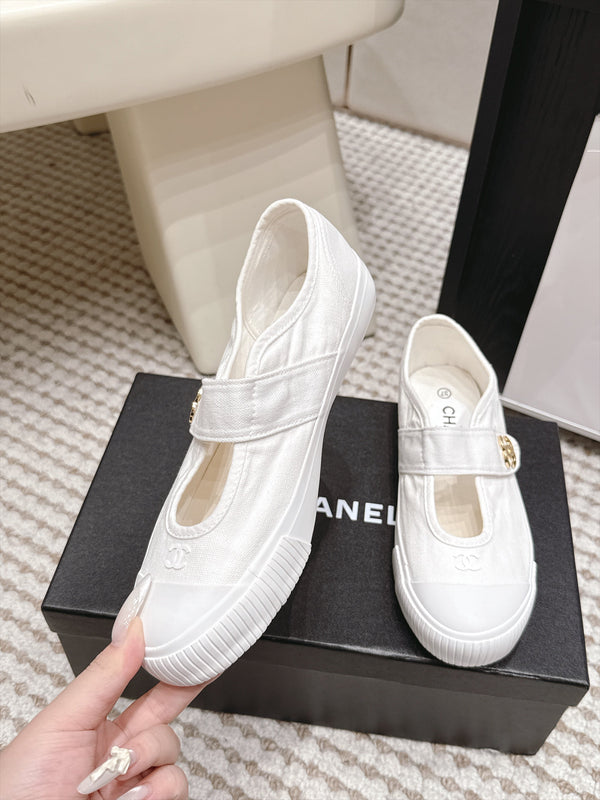 CC 26S Mary Jane Canvas Sneakers White 990205
