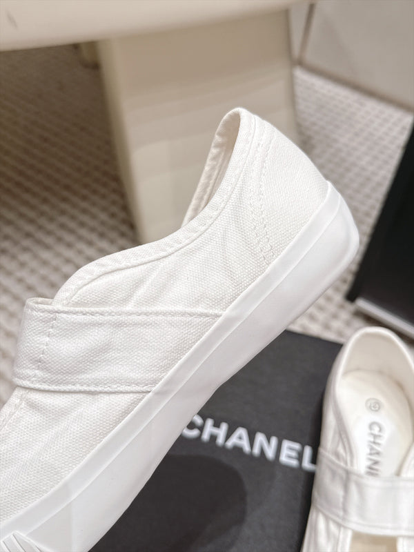 CC 26S Mary Jane Canvas Sneakers White 990205