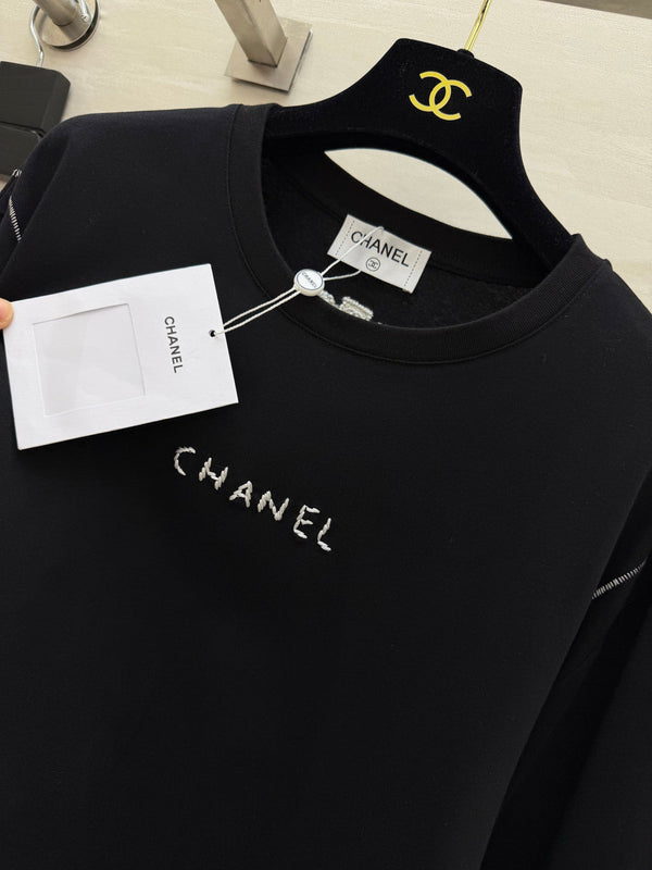 CC Long-Sleeve Top 427437