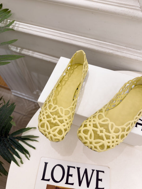 LW Petal Anagram Ballet Flats Pale Yellow Leather 111596