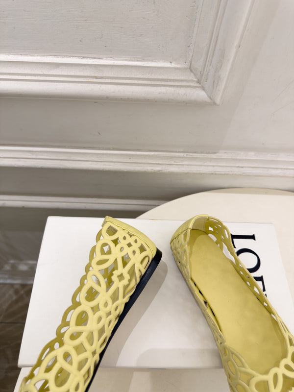 LW Petal Anagram Ballet Flats Pale Yellow Leather 111596