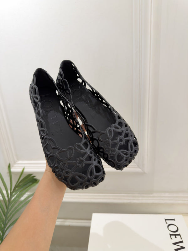 LW Petal Anagram Ballet Flats Pale Black Leather 111592