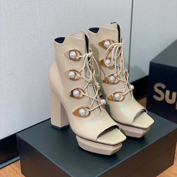 BM 26S Lace-Up Platform Booties 11.5cm Cream Leather 111368