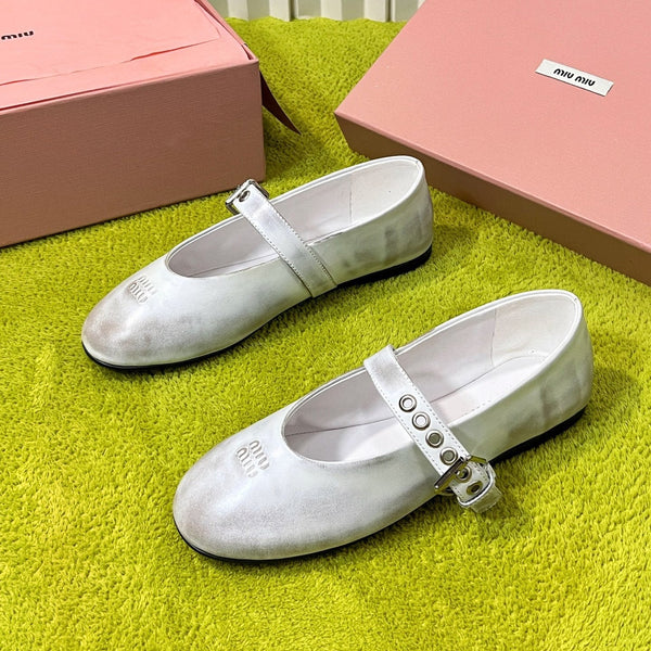 Miu 26S Mary Jane Ballerina Flats Buckle White Cowhide 137196