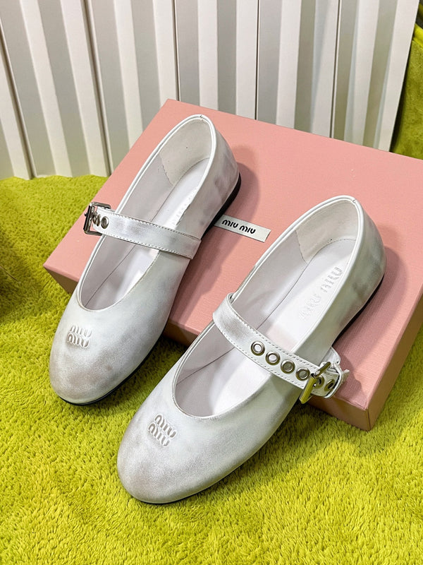 Miu 26S Mary Jane Ballerina Flats Buckle White Cowhide 137196