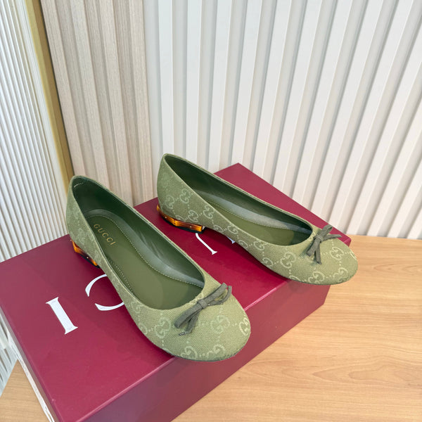 GG 26S Horsebit Ballet Flats Bow Detail Olive Green GG Canvas 141308