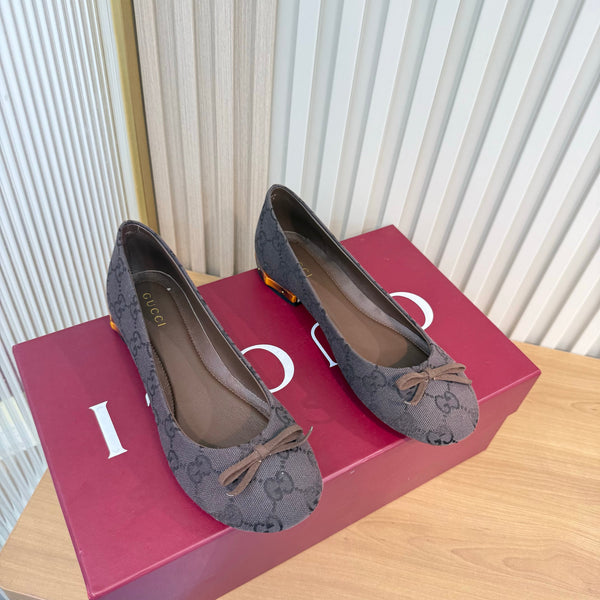 GG 26S Horsebit Ballet Flats Bow Detail Brown GG Canvas 141307