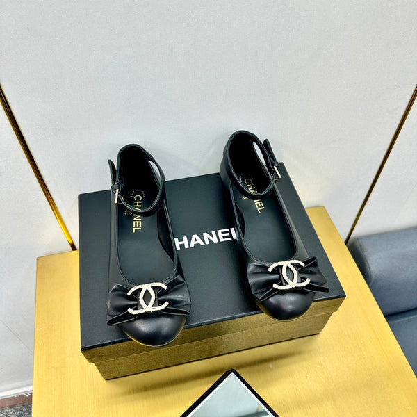 CC 26S Mary Jane Flats Bow Logo Charm Black Leather 140313