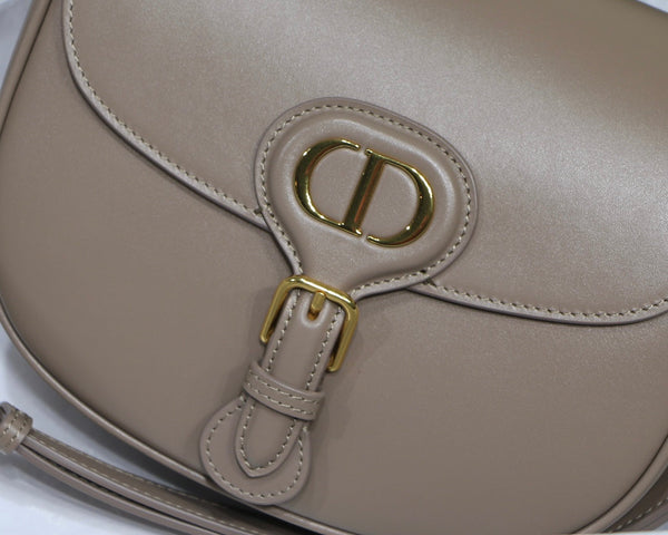 MEDIUM CD BOBBY 22CM DARK BROWN CALFSKIN GOLD HARDWARE