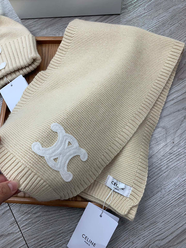 CE Hat Scarf Gloves Set Light Beige Knit Fur 475091