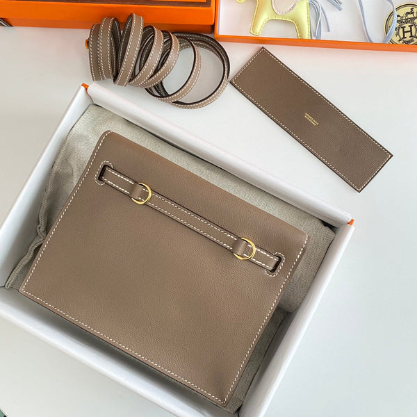 Kelly Danse II 22cm Dark Brown Evercolor Leather Ghw