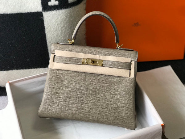 HM KELLY 25CM TAUPE TOGO GOLD HARDWARE