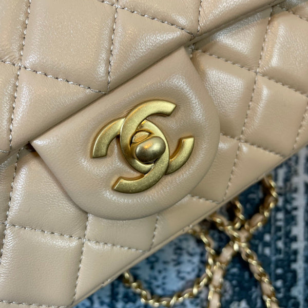 CC 26s Flap Bag 20 In Light Beige Lambskin
