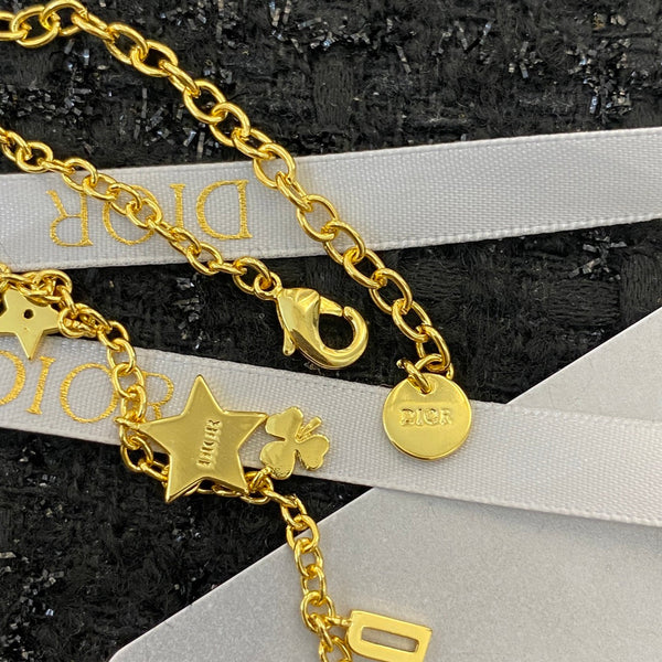 CD 26S Dior Letter Charm Star Necklace In Gold Tone Metal 631848