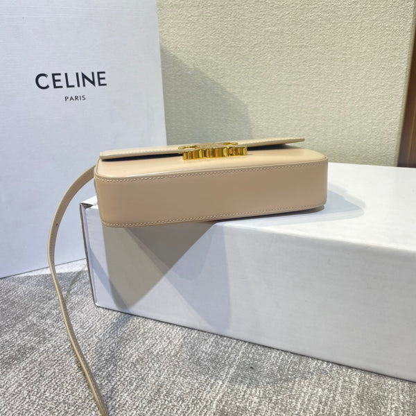 classic triomphe 20 light beige calfskin gold hardware