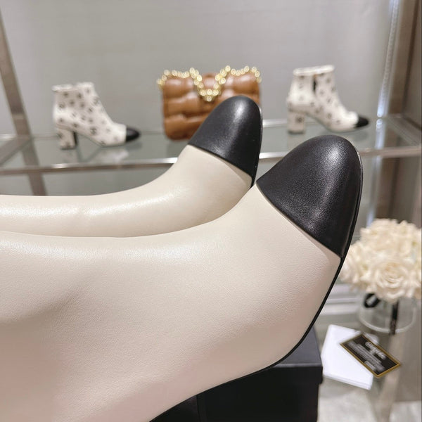 CC 26s Booties 6.5cm Black White Sheepskin 966878