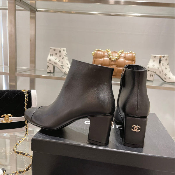 CC 26s Booties 6.5cm Black Sheepskin 966880