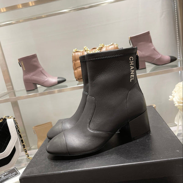 CC 26s Cap-Toe Block-Heel Ankle Boots 5cm Black Leather 966881