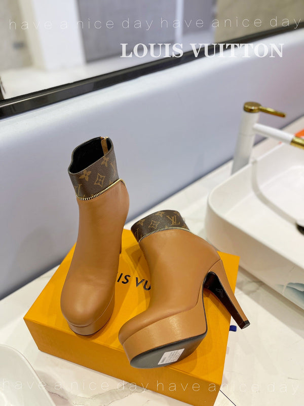 LV Afterglow Boot 10.5 Light Brown Cowhide Monogram Canvas
