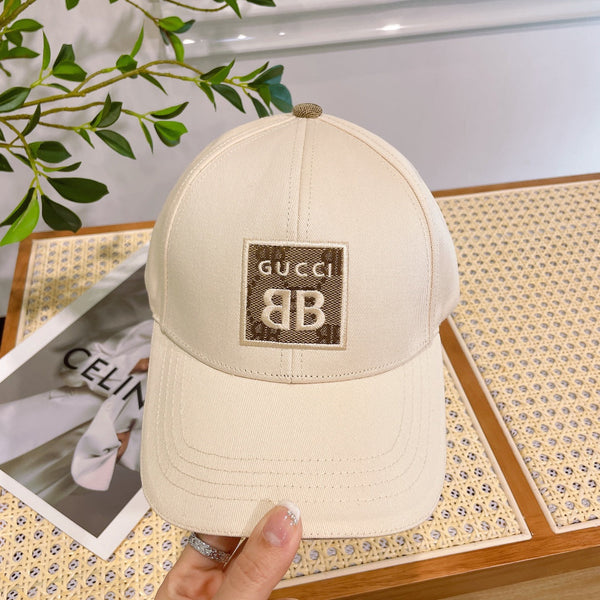 BASEBALL HAT IN BEIGE CREAM JACQUARD FABRIC 219951